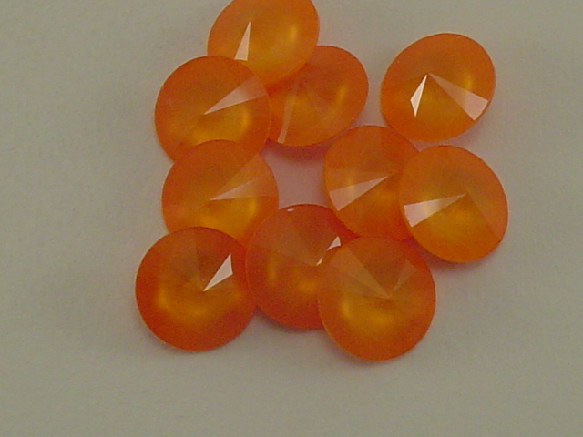 14mm ORANGE 4pcs. RIVOLI POINTED BACK European Rhinestones